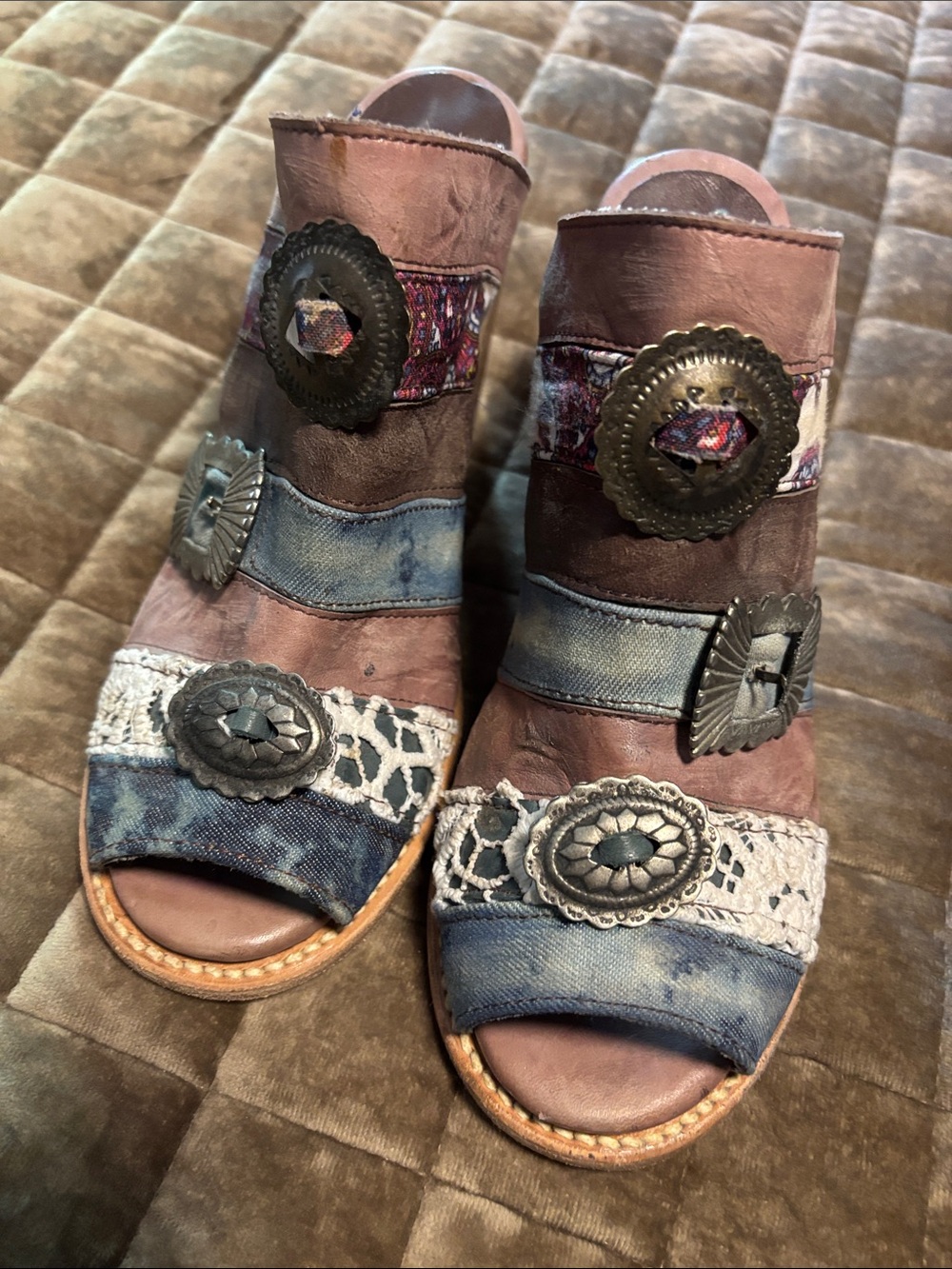 Women's Open-Toe Boho Sandals in Mauve and Faded Blue